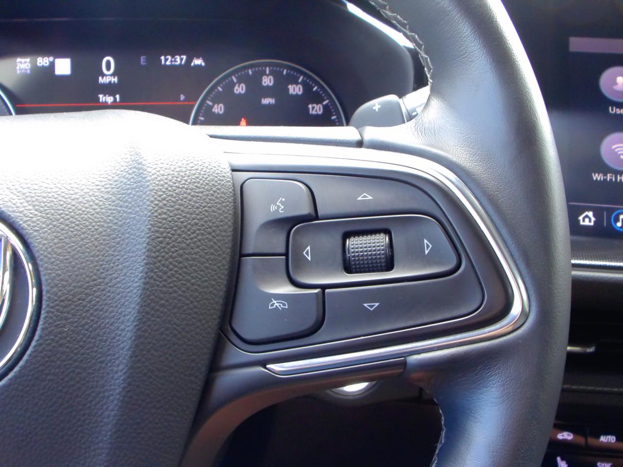 Buick Envision AWD 4dr Essence 2021