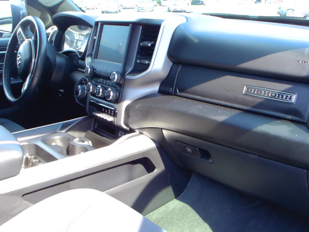 RAM 1500 Big Horn 4wd Quad Cab 2023