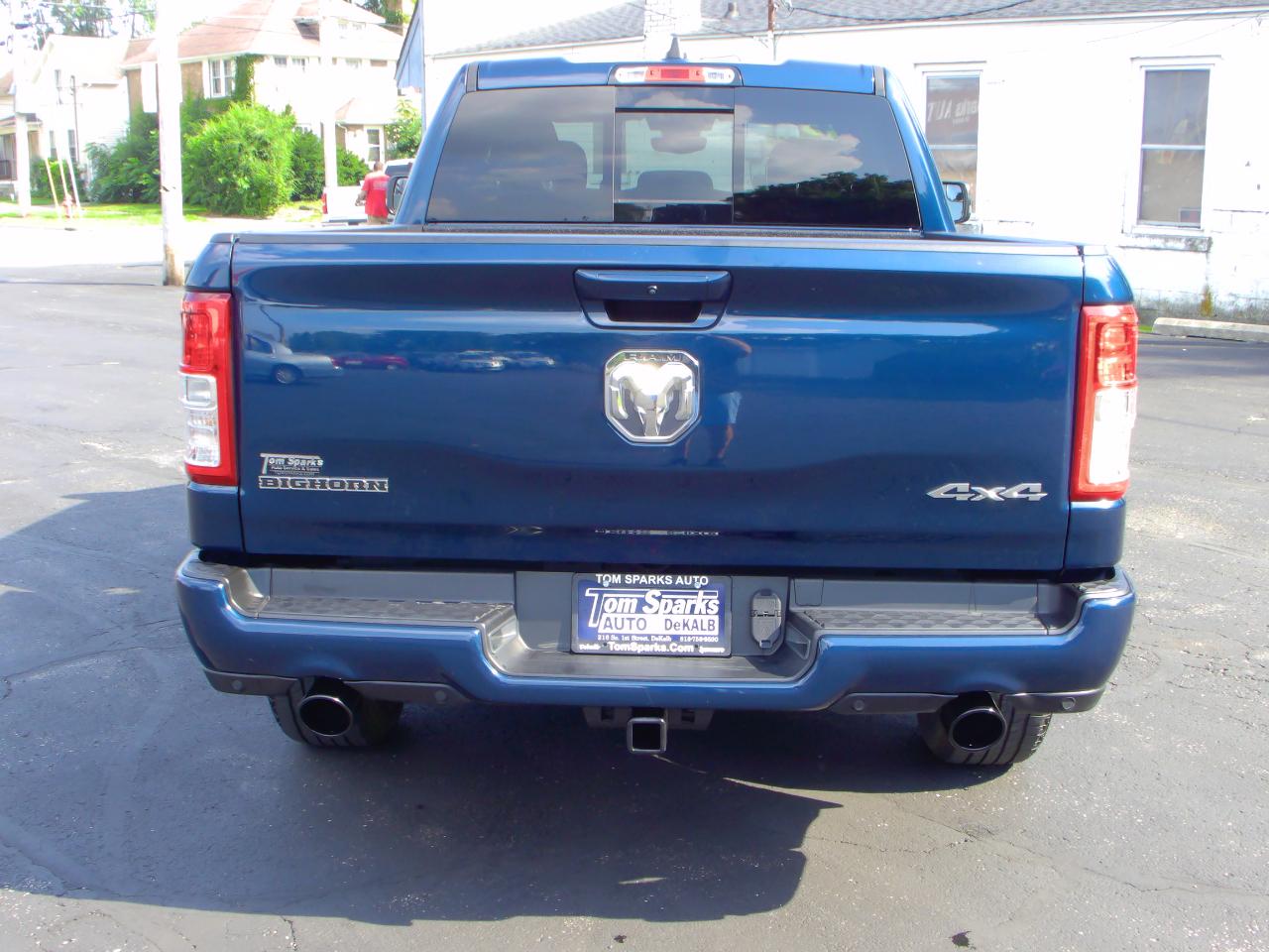 RAM 1500 Big Horn 4wd Quad Cab 2023