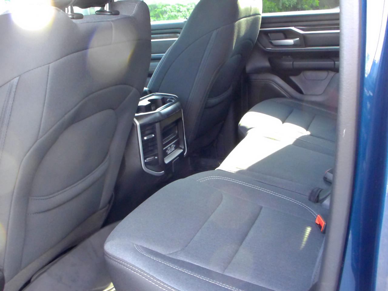 RAM 1500 Big Horn 4wd Quad Cab 2023
