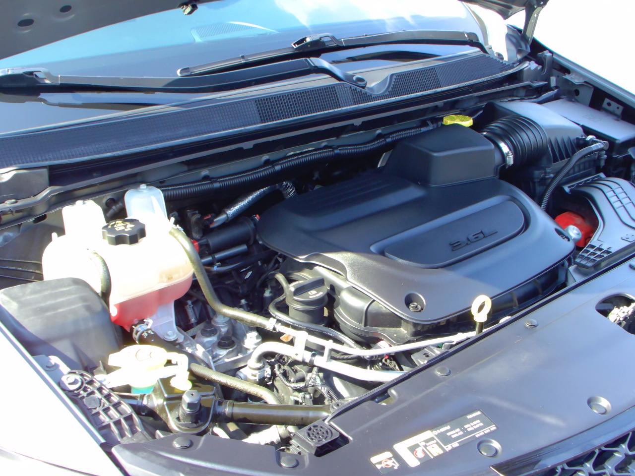 Chrysler Pacifica Touring L 2023