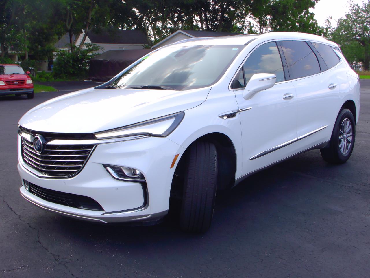 Buick Enclave Essence 2024