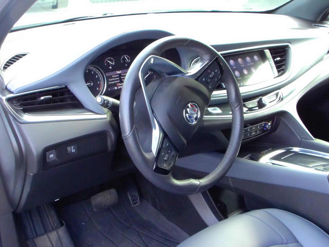 Buick Enclave Essence 2024