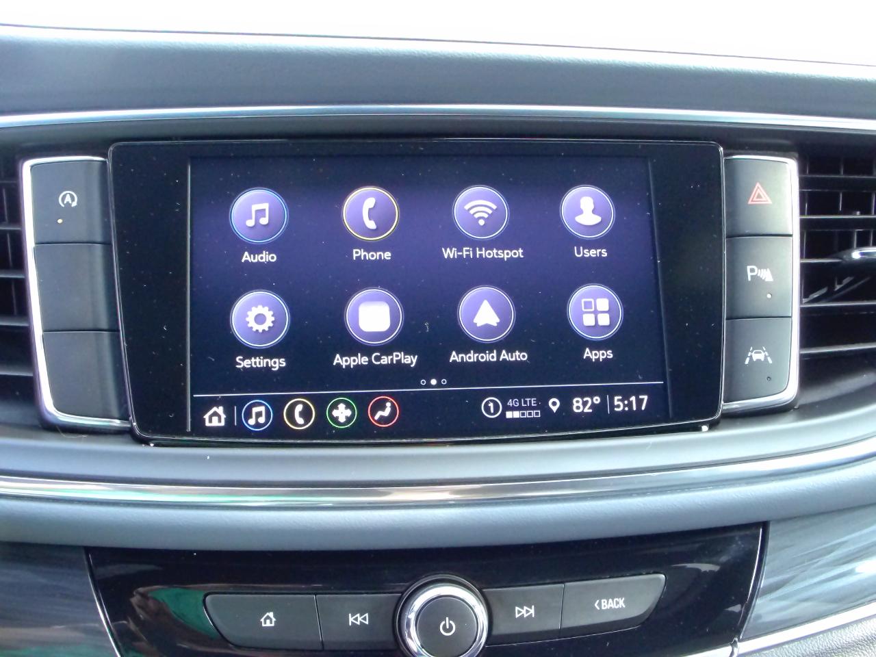 Buick Enclave Essence 2024