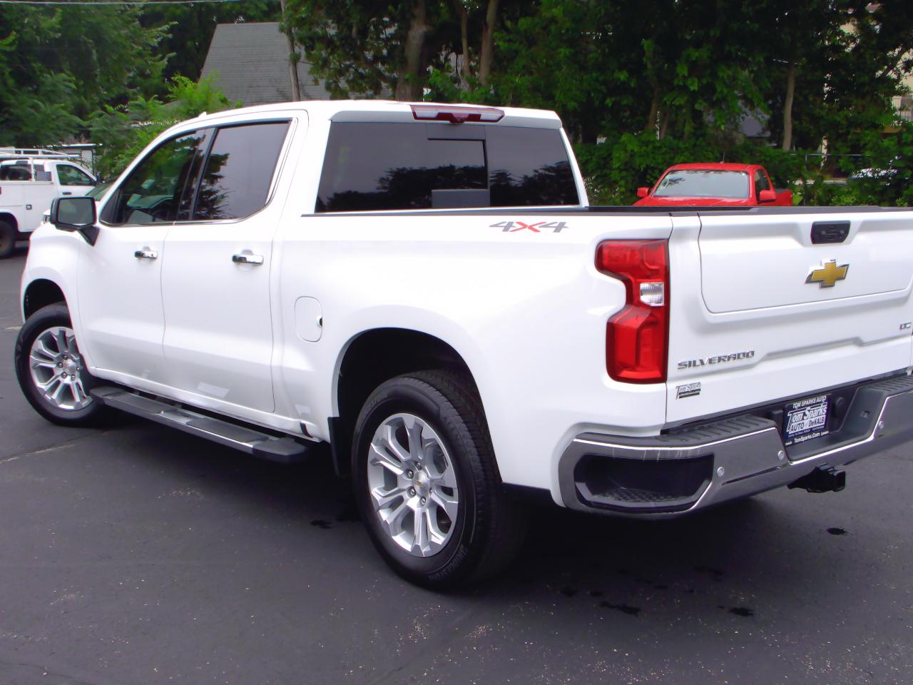 Chevrolet Silverado 1500 4WD Crew Cab 147" LTZ 2025