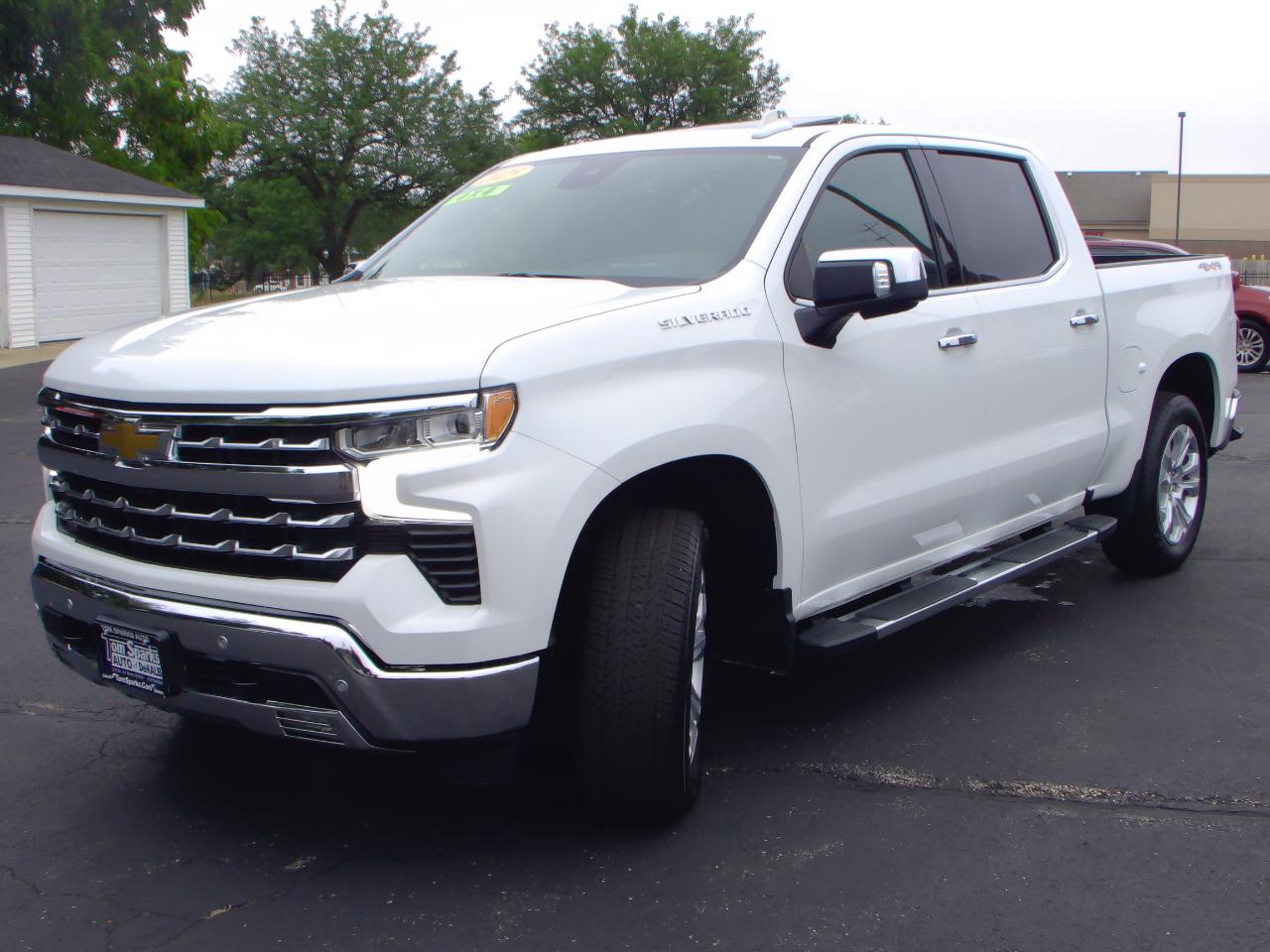Chevrolet Silverado 1500 4WD Crew Cab 147" LTZ 2025