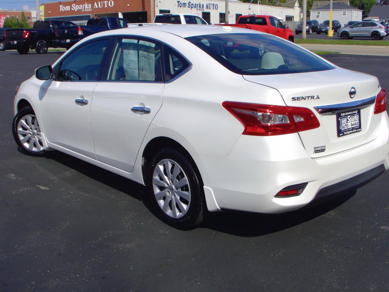 Nissan Sentra SV CVT 2017