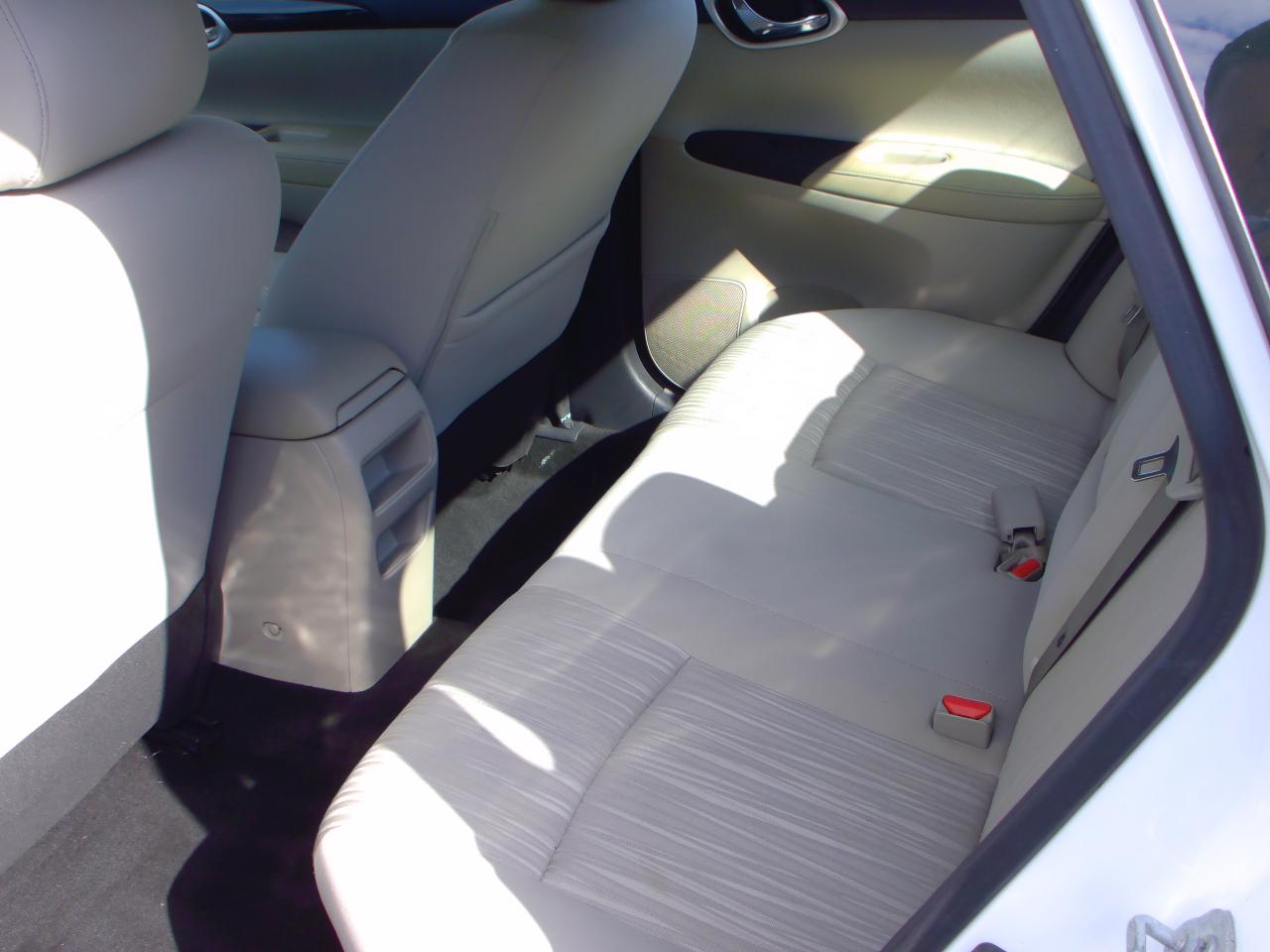 Nissan Sentra SV CVT 2017