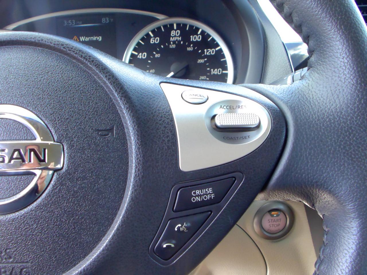 Nissan Sentra SV CVT 2017
