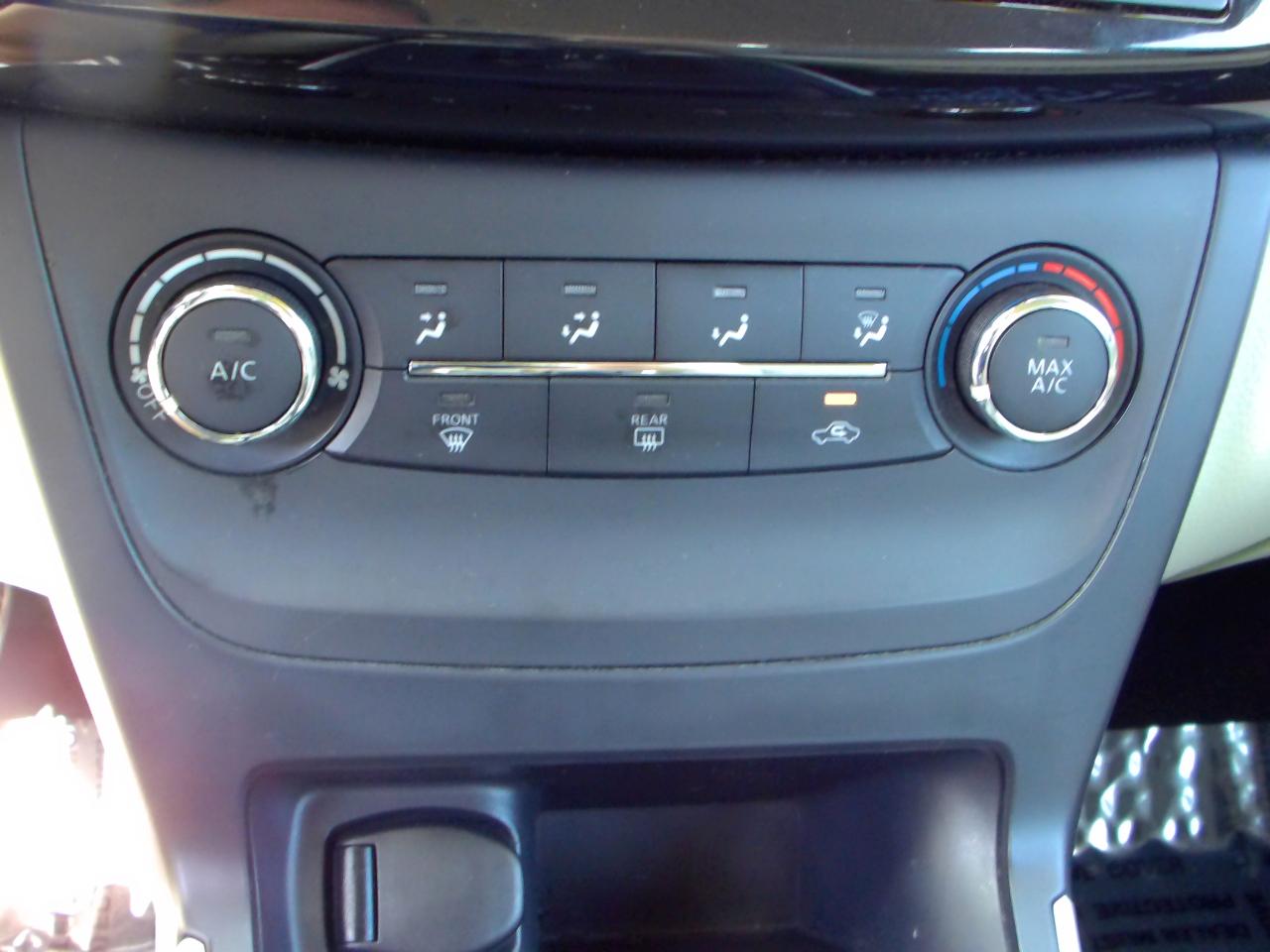 Nissan Sentra SV CVT 2017
