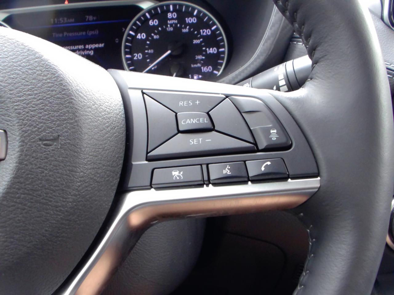 Nissan Sentra SV 2024
