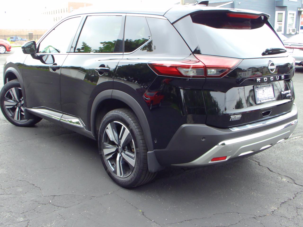 Nissan Rogue AWD Platinum 2023