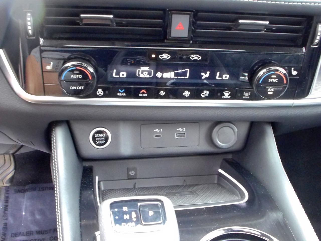 Nissan Rogue AWD Platinum 2023