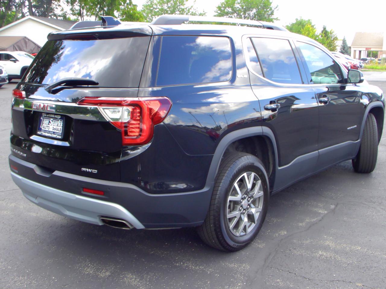 GMC Acadia AWD 4dr SLE 2023