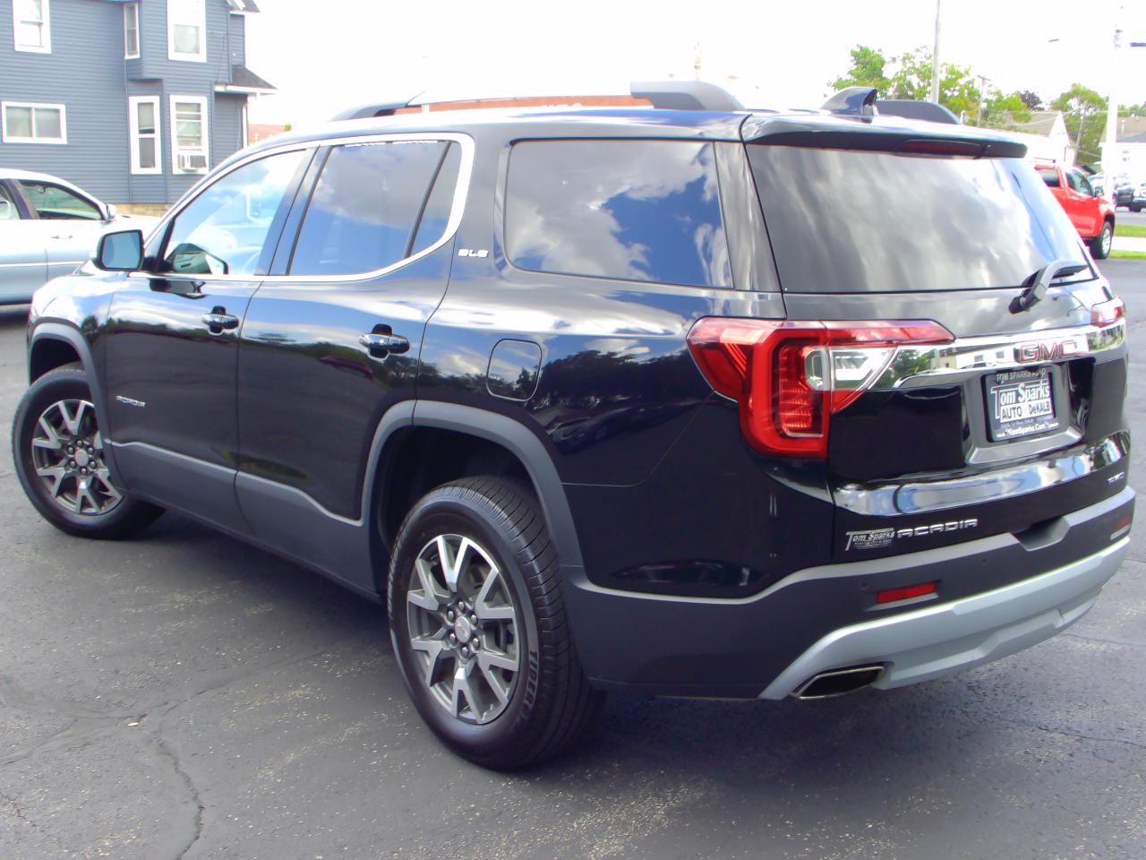 GMC Acadia AWD 4dr SLE 2023