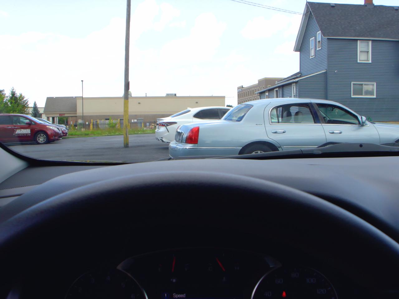 GMC Acadia AWD 4dr SLE 2023