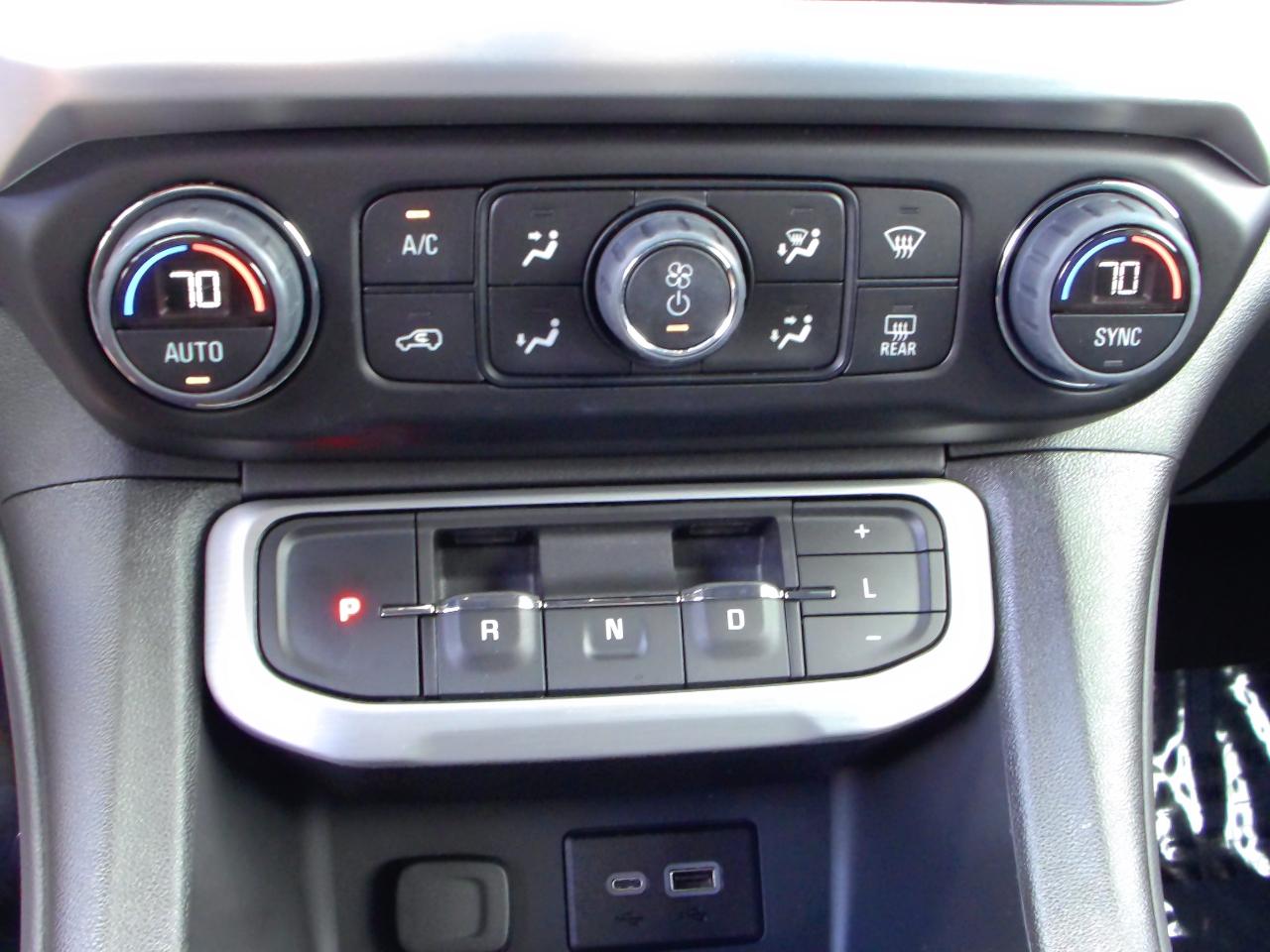 GMC Acadia AWD 4dr SLE 2023