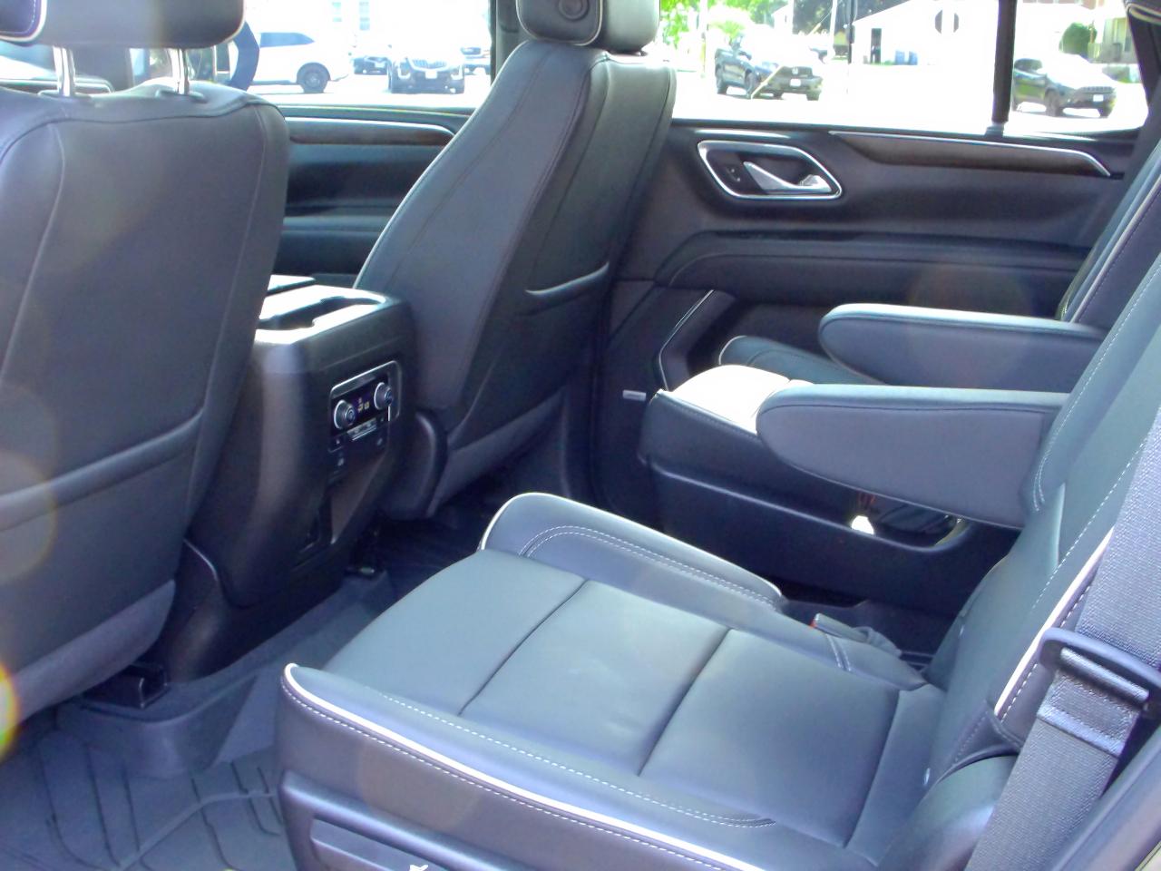 Chevrolet Tahoe 4WD 4dr Premier 2024