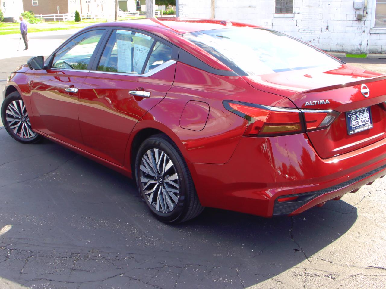 Nissan Altima 2.5 SV Sedan 2024