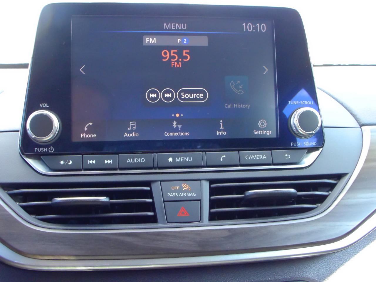 Nissan Altima 2.5 SV Sedan 2024