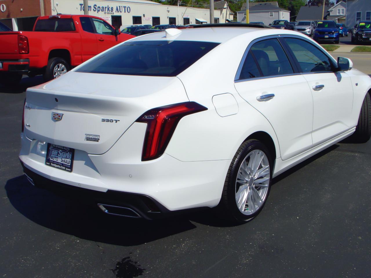 Cadillac CT4 4dr Sdn Premium Luxury 2025