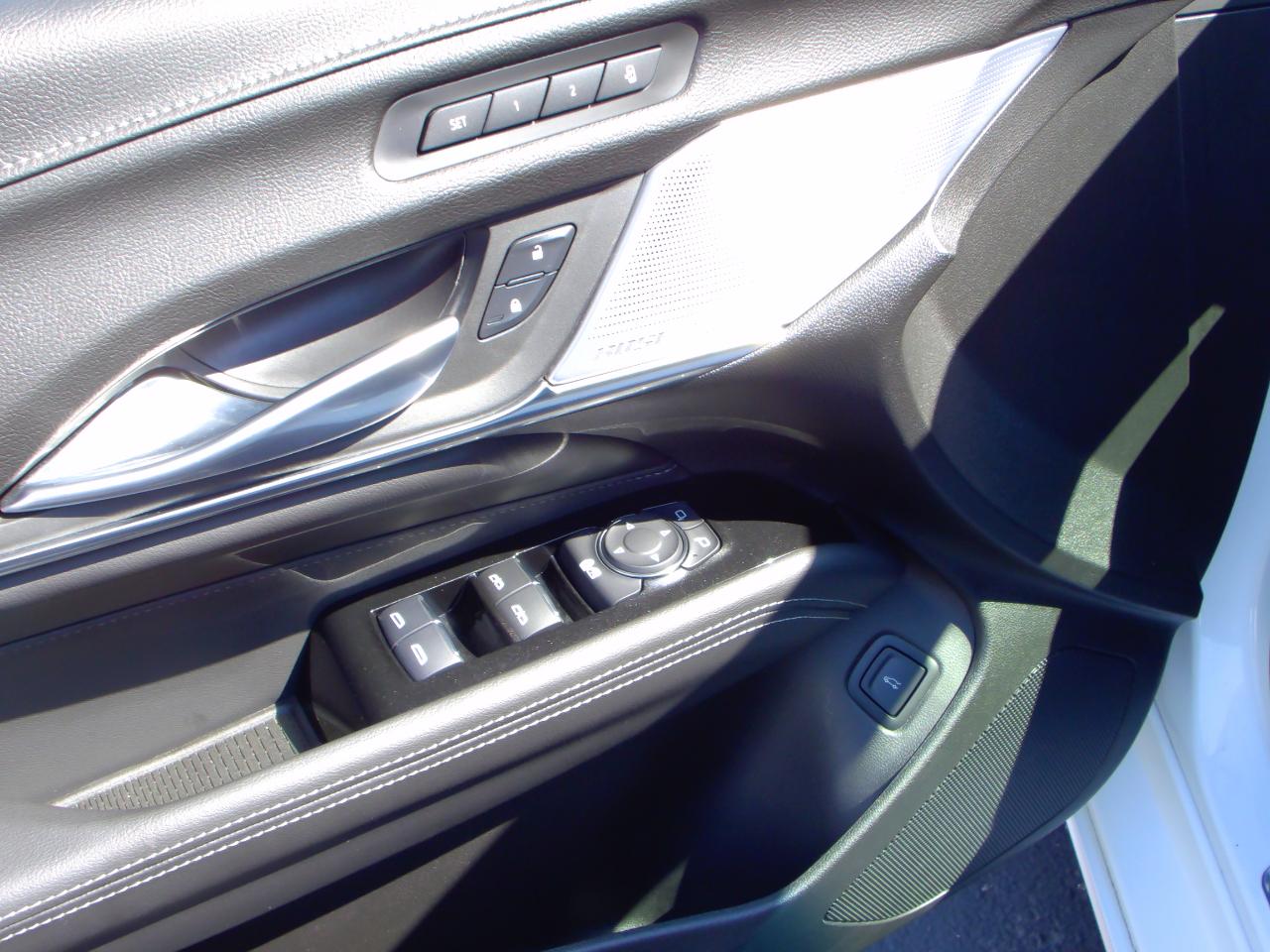 Cadillac CT4 4dr Sdn Premium Luxury 2025
