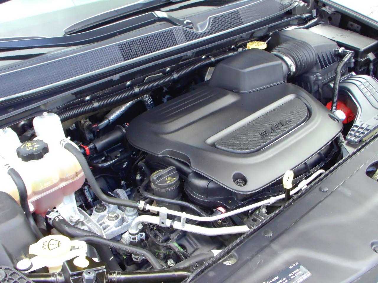 Chrysler Pacifica Limited 2023