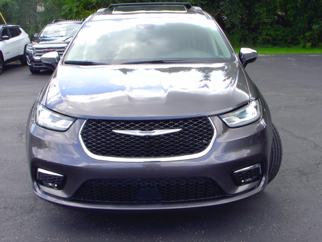 Chrysler Pacifica Limited 2023