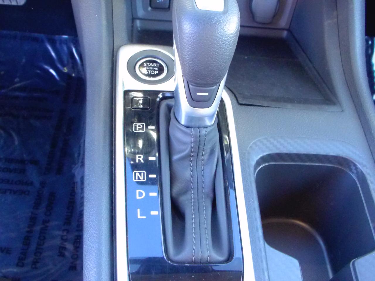 Nissan Sentra SV 2025
