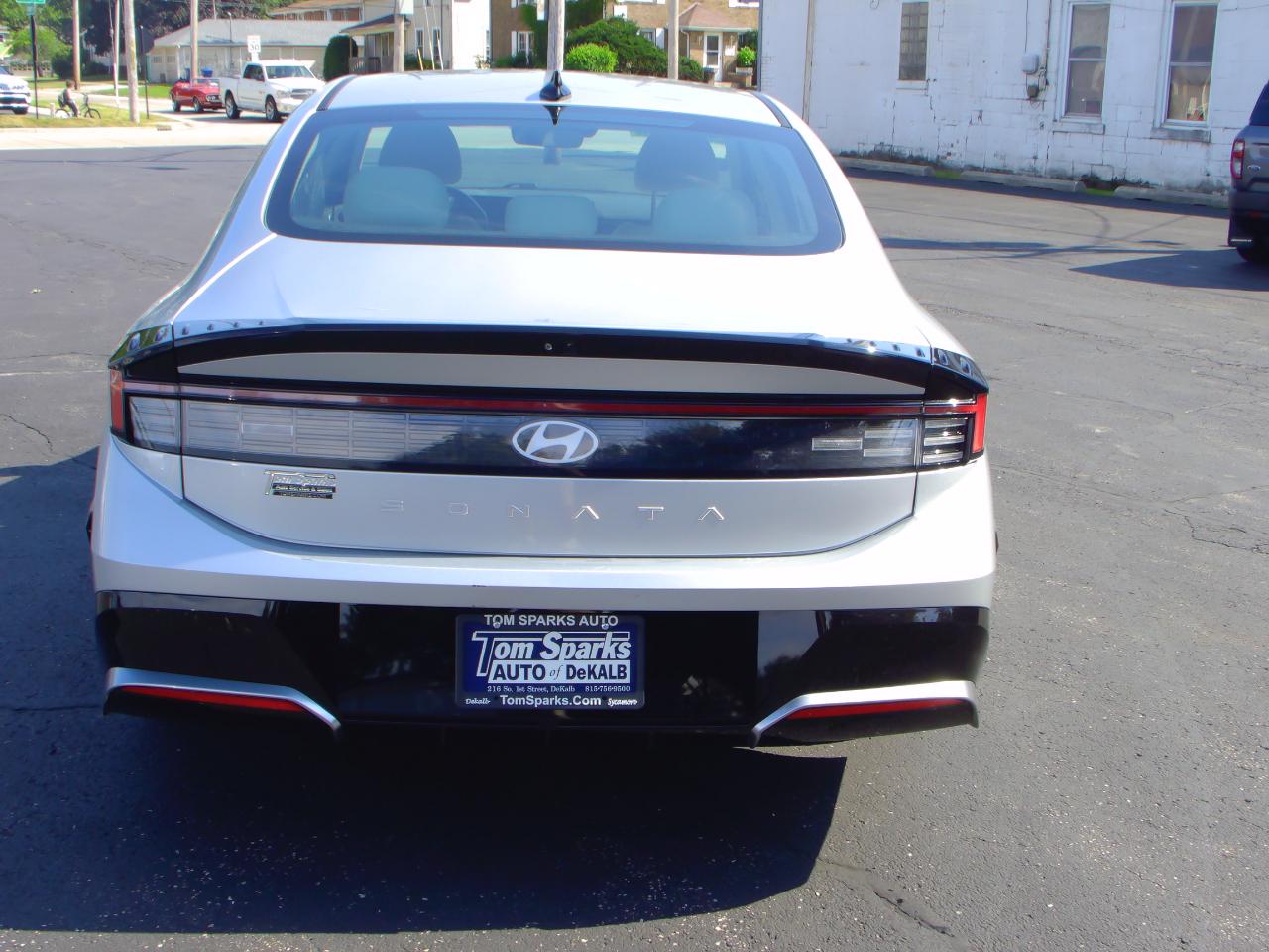 Hyundai Sonata SEL FWD 2025