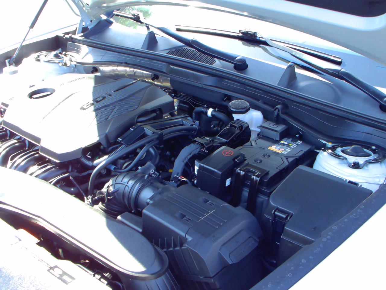 Hyundai Sonata SEL FWD 2025