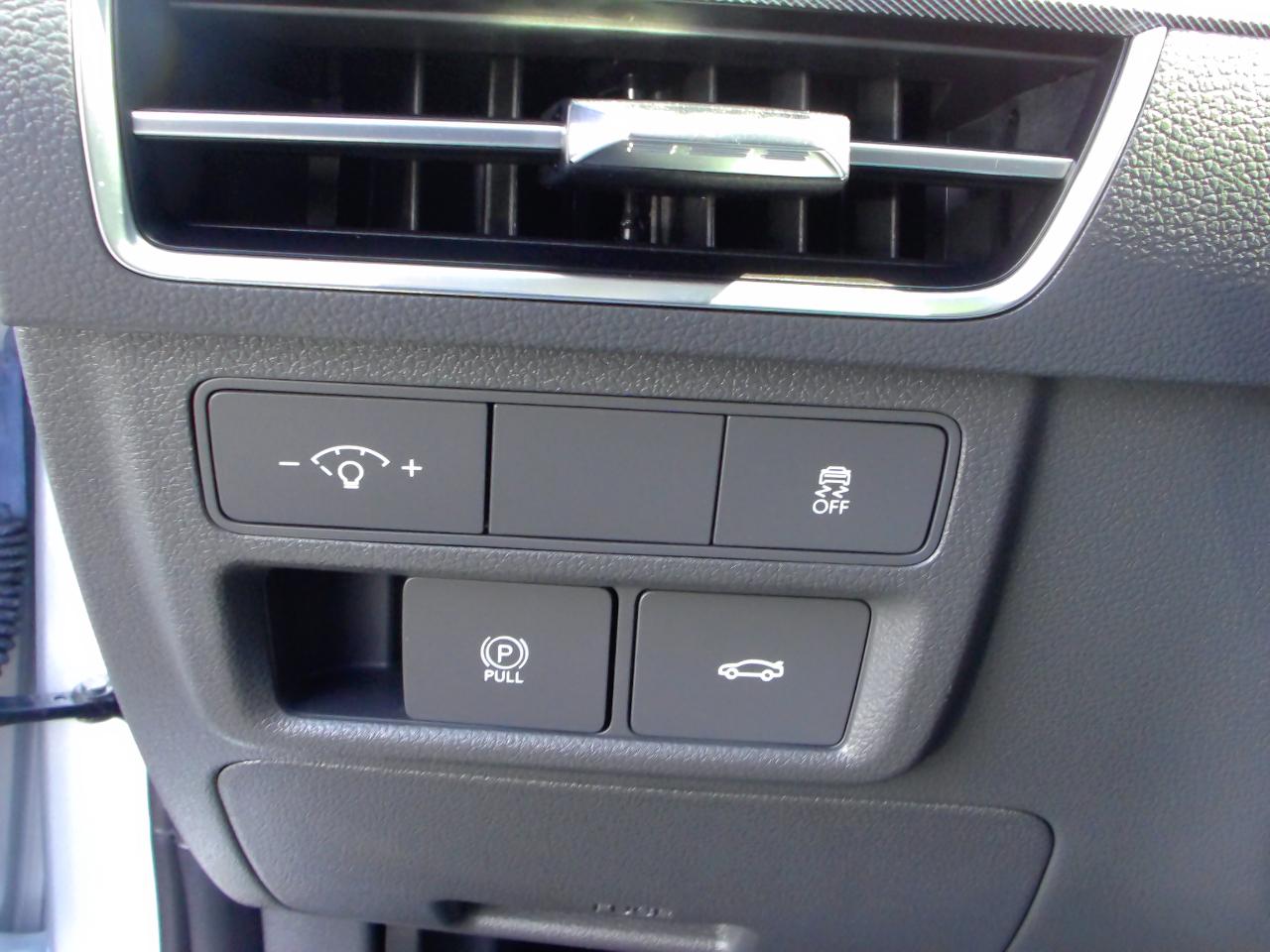 Hyundai Sonata SEL FWD 2025