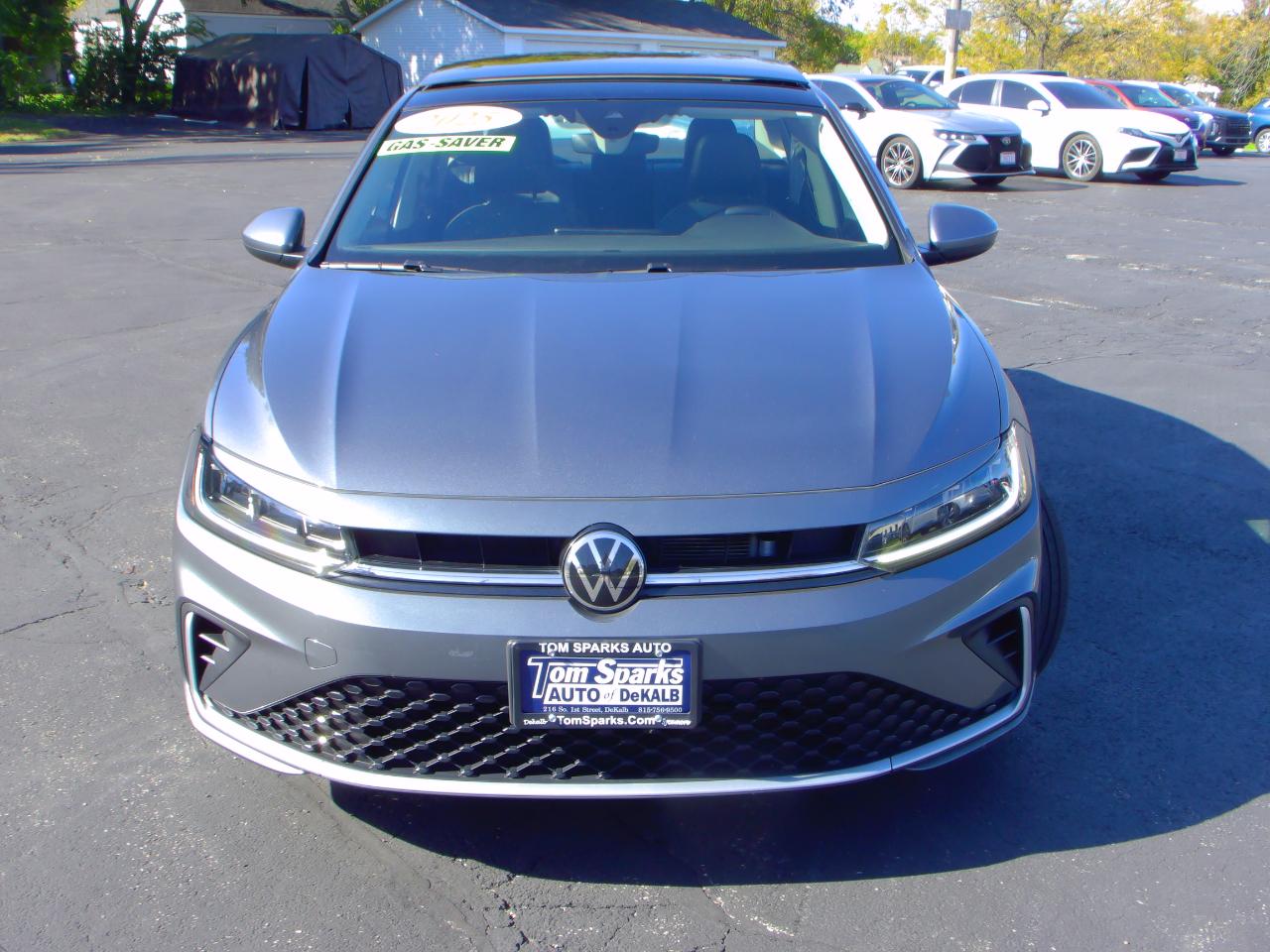 Volkswagen Jetta SE Auto 2025