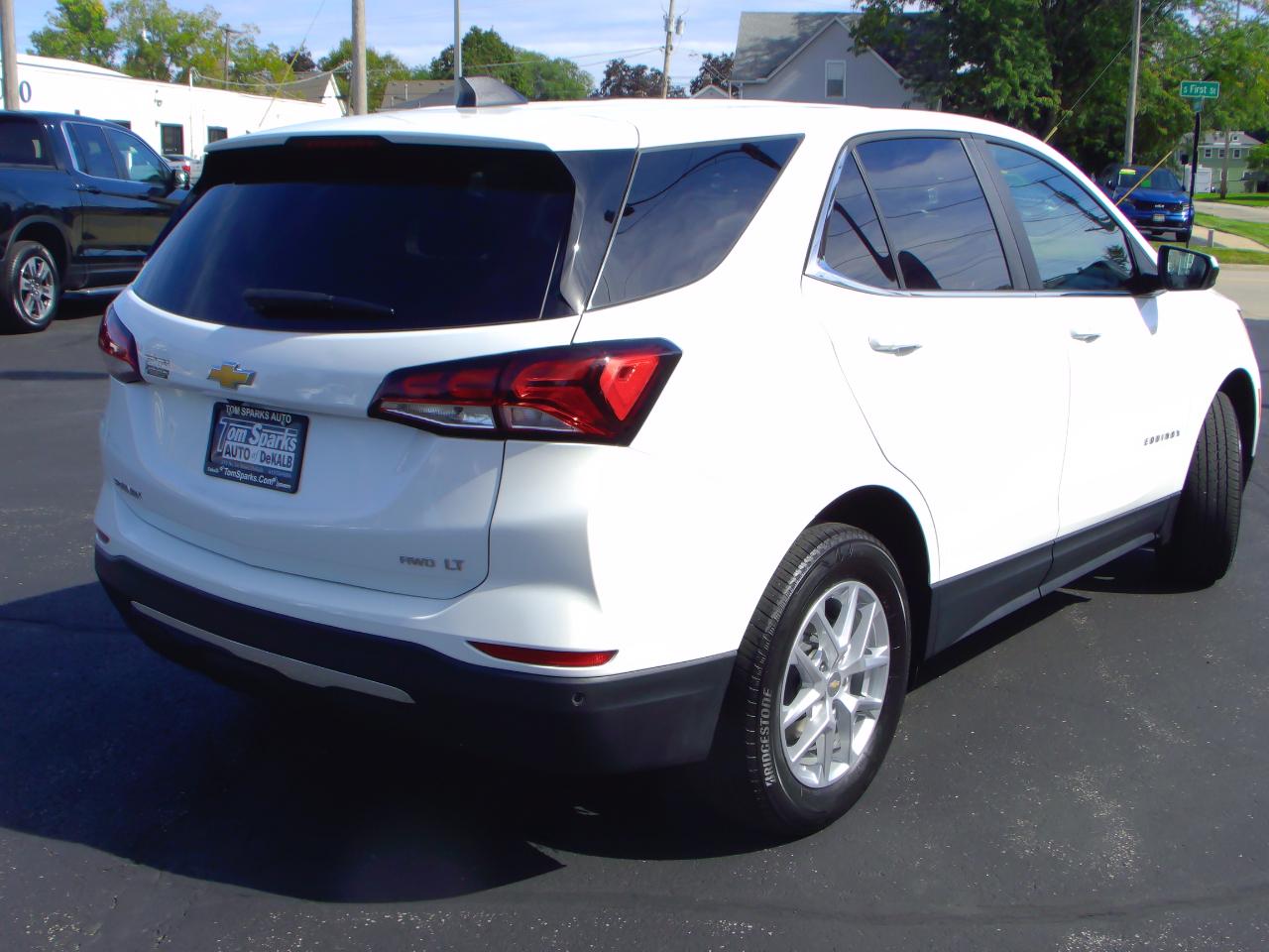 Chevrolet Equinox AWD 4dr LT 2023