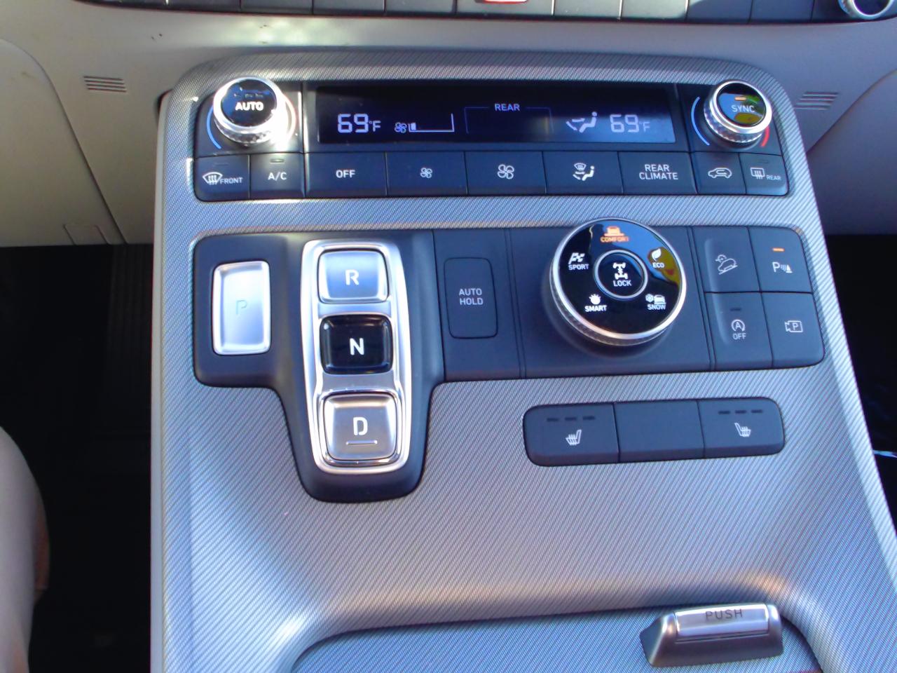 Hyundai Palisade SEL AWD 2025