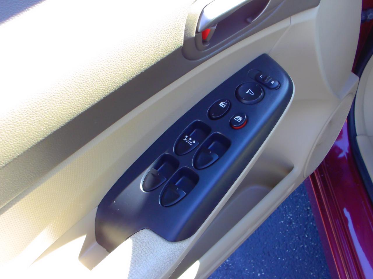 Honda Civic Sdn 4dr AT LX 2007