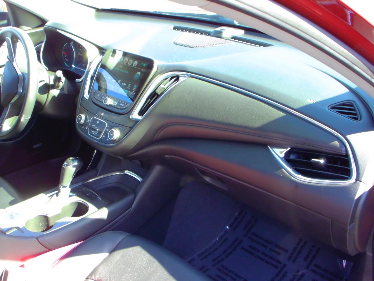 Chevrolet Malibu 4dr Sdn LT 2017