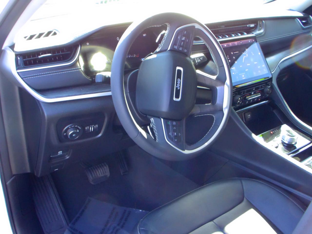 Jeep Grand Cherokee Limited 4x4 2023