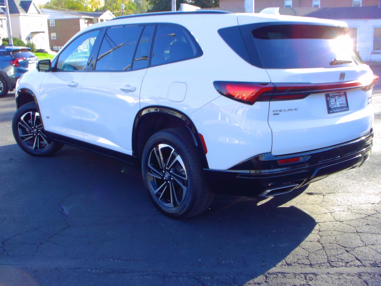 Buick Enclave 4dr Sport Touring 2026