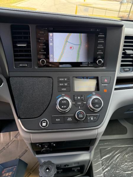Toyota Sienna  2020