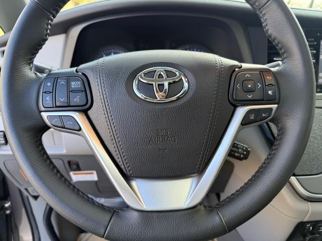 Toyota Sienna  2020