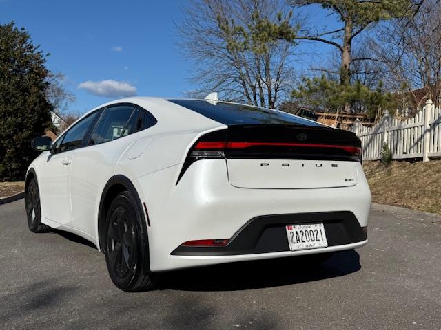 Toyota Prius LE 2025