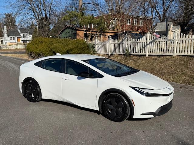 Toyota Prius LE 2025