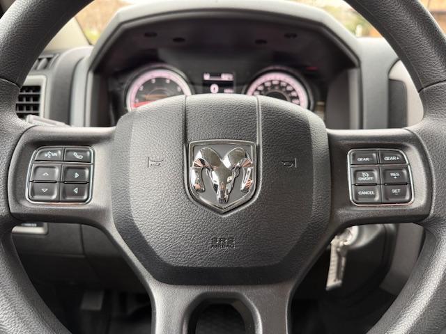 RAM 1500 Classic Tradesman Regular Cab LWB 4WD 2023