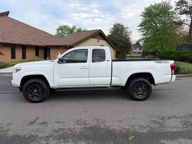 Toyota Tacoma SR5 Access Cab I4 6AT 2WD 2023
