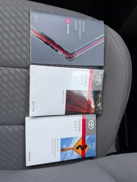 Toyota Tacoma SR5 Access Cab I4 6AT 2WD 2023