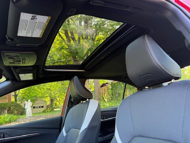 Toyota Camry Hybrid SE 2025