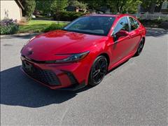 2025 Toyota Camry Hybrid 