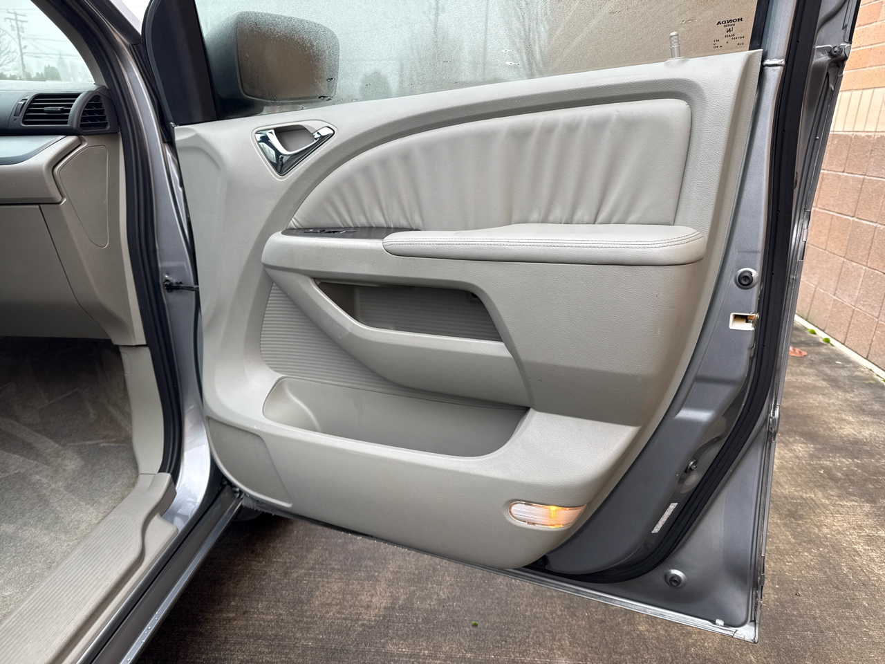 Honda Odyssey EX-L w/ DVD and Navigation 2007