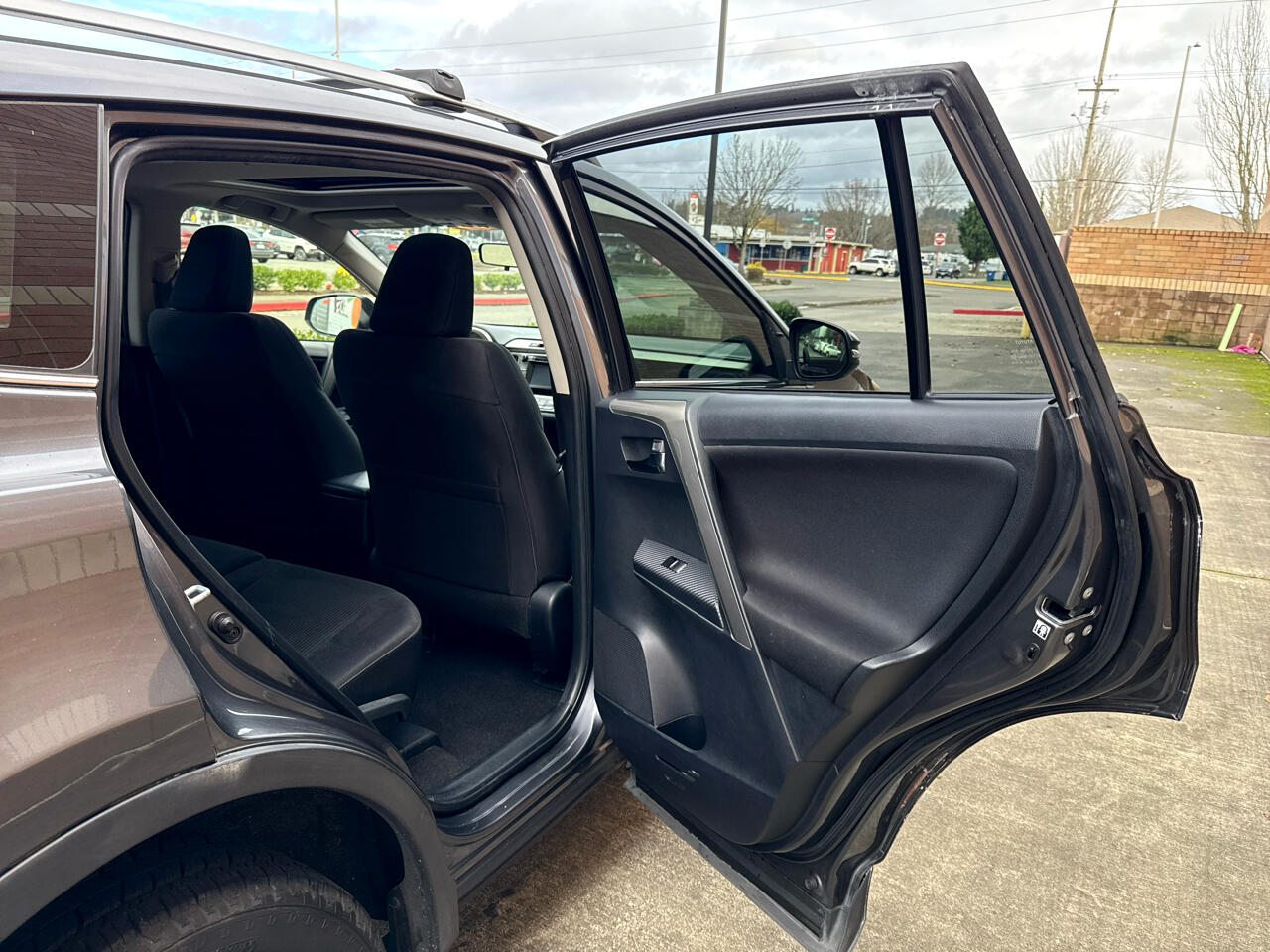 Toyota RAV4 XLE AWD 2015